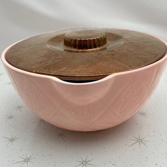 vintage Batter bowl with lid, Shawnee pottery bowl, Kenwood line - Picture 4 of 13